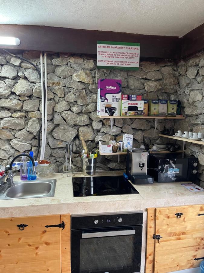 فيلا توردافي Caravans Park & Glamping Tents In The Vineyard المظهر الخارجي الصورة
